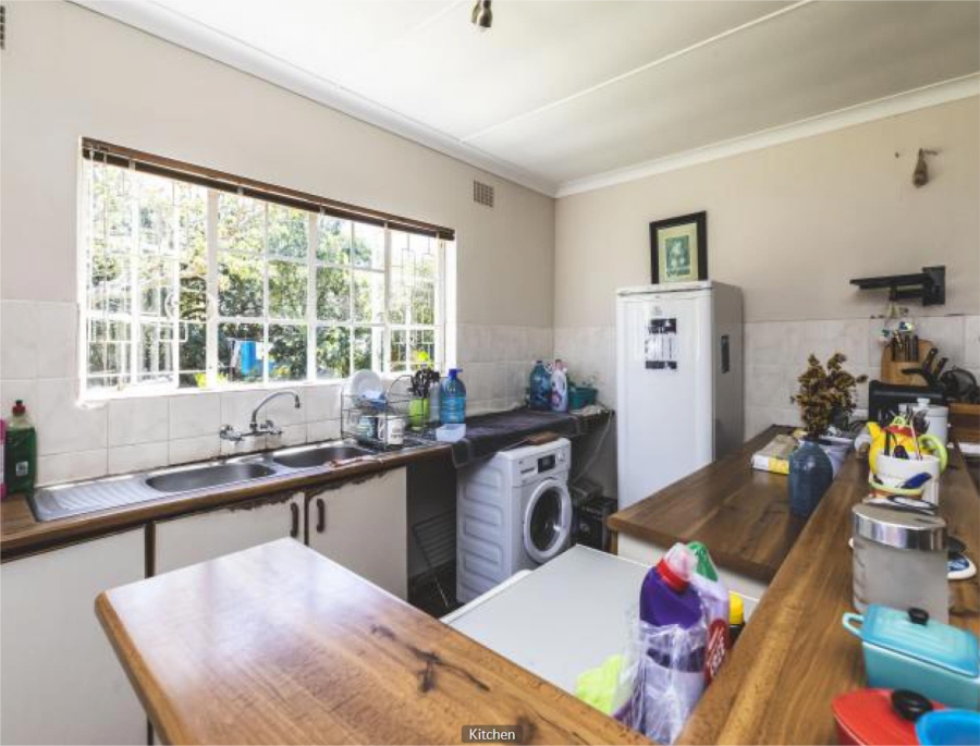 4 Bedroom Property for Sale in Beacon Bay Eastern Cape